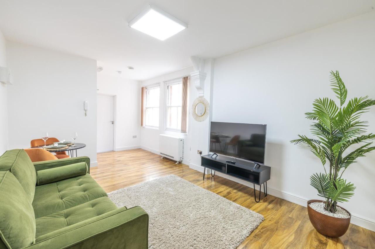 The Olive Green Loft Leicester Buitenkant foto